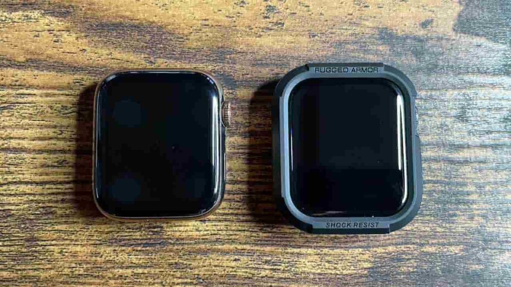 Spigen Apple Watch保護ケース
