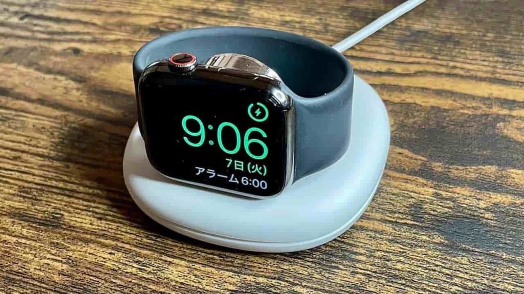 Anker Magnetic Charging Dock for Apple Watch