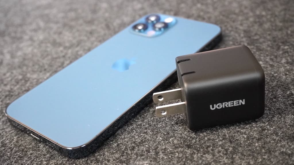 UGREEN：USB-C充電器（CD272）