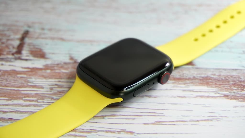 Apple Watch：ケース・ディスプレイ素材の「特徴・違い」を解説