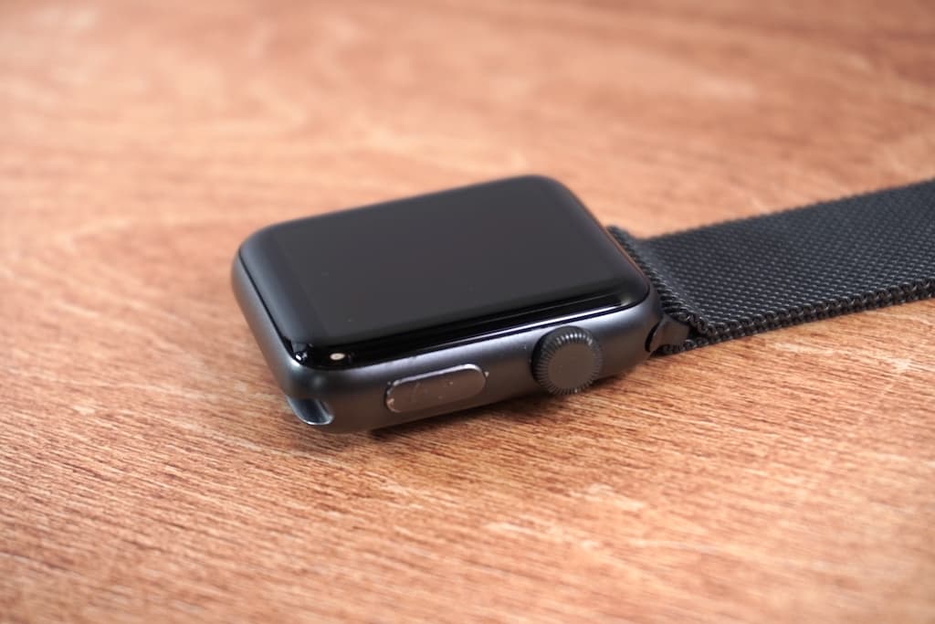 Apple Watch：Ion-Xガラス