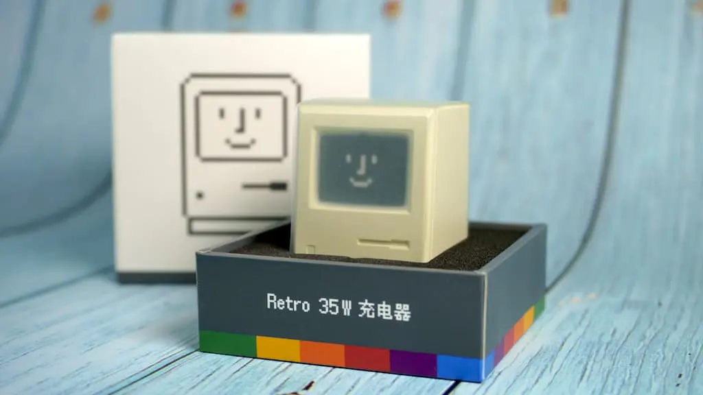 SHARGE Retro 35 急速充電器をレビュー｜初代マッキントッシュ風の