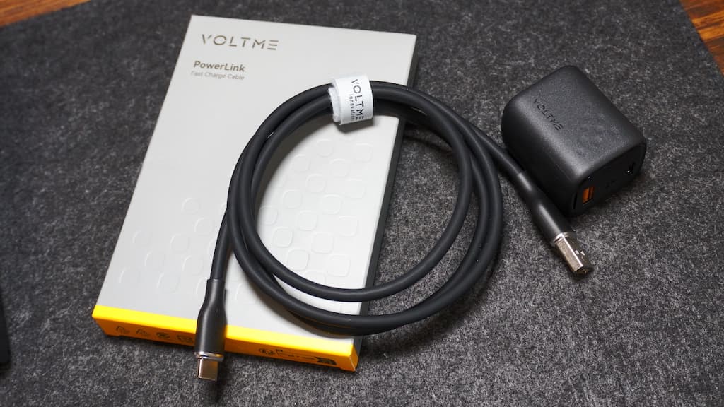 VOLTMEの充電ケーブル