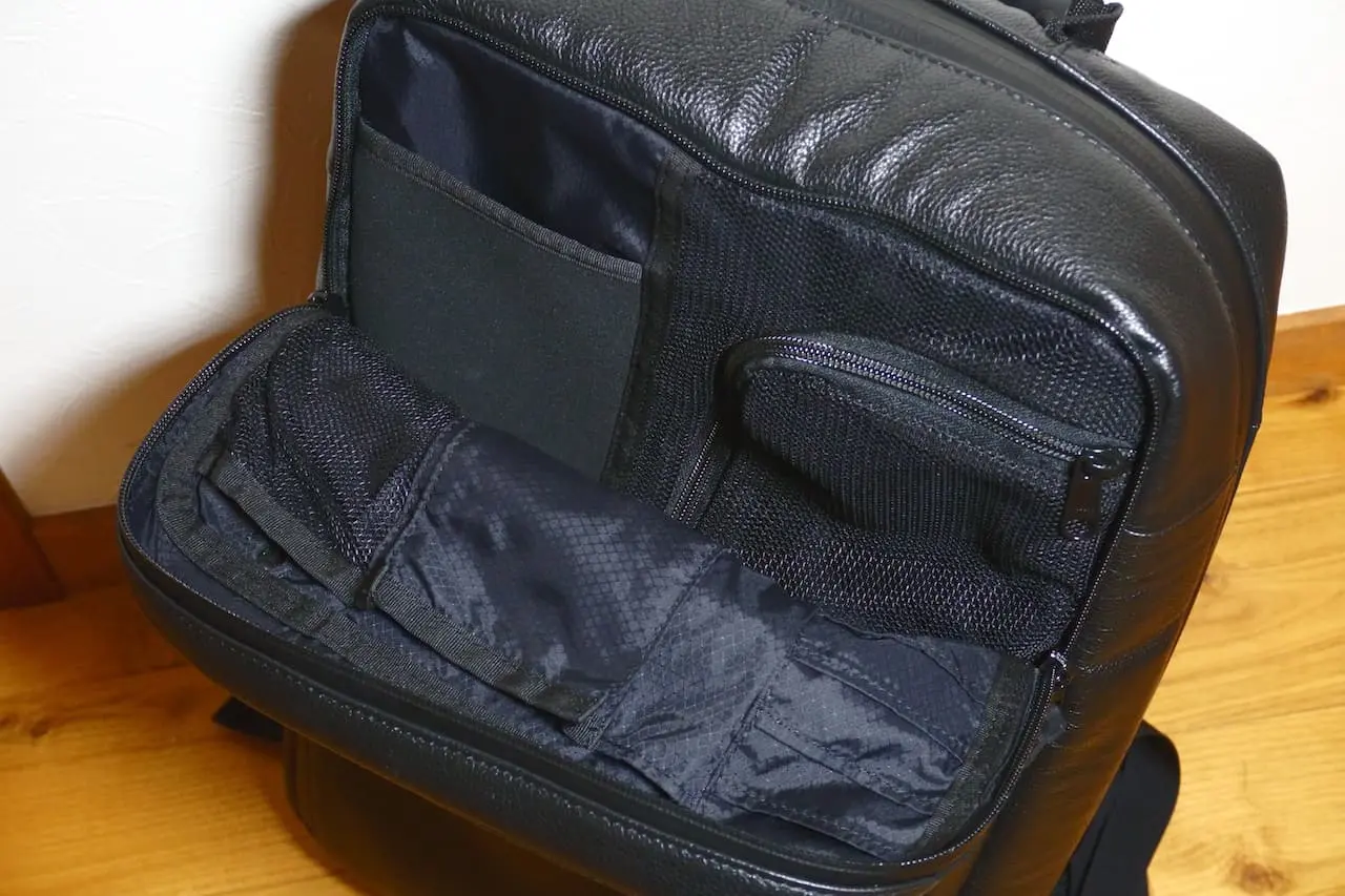 BROSKI AND SUPPLY「HUB5」レビュー | 上質な牛革を使った防水バック