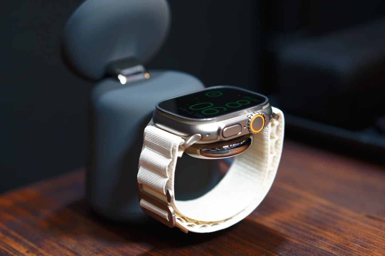 Apple Watchの高速充電にも対応した希少なモデル