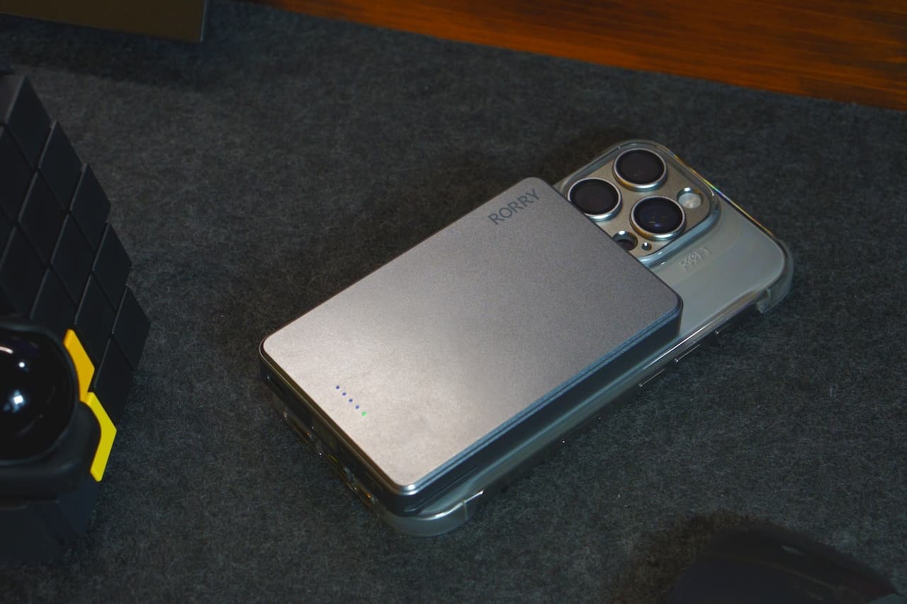 モバイルバッテリーとしての使用感も上々