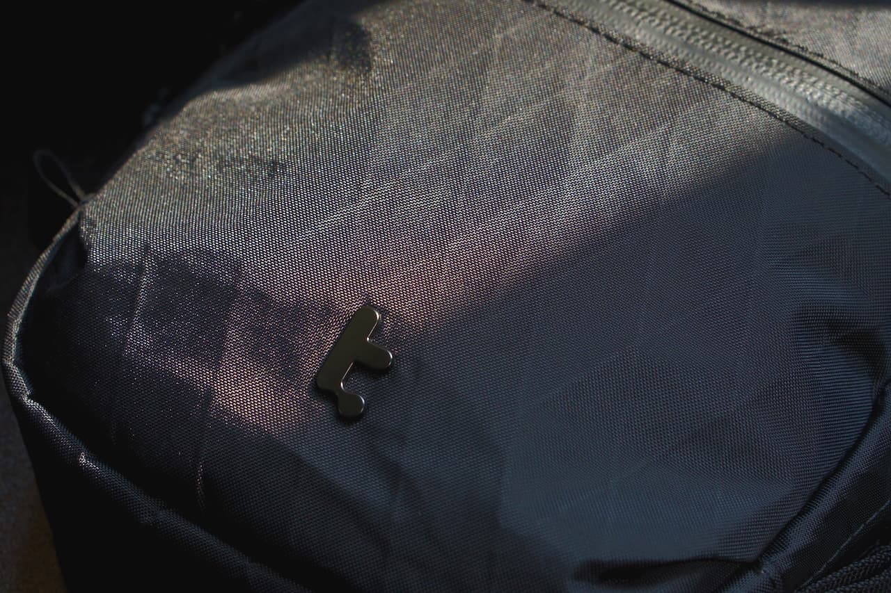 X-Pac特有のリップストップナイロンの織り目が美しい
