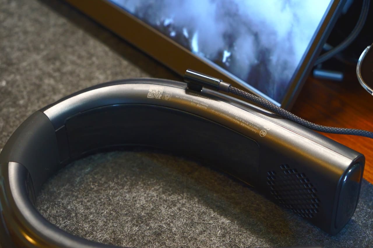 COOLiFY 2Sを充電中