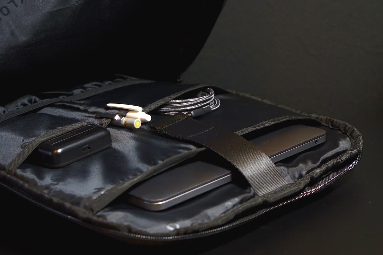 16インチまでのノートPCが収納できる