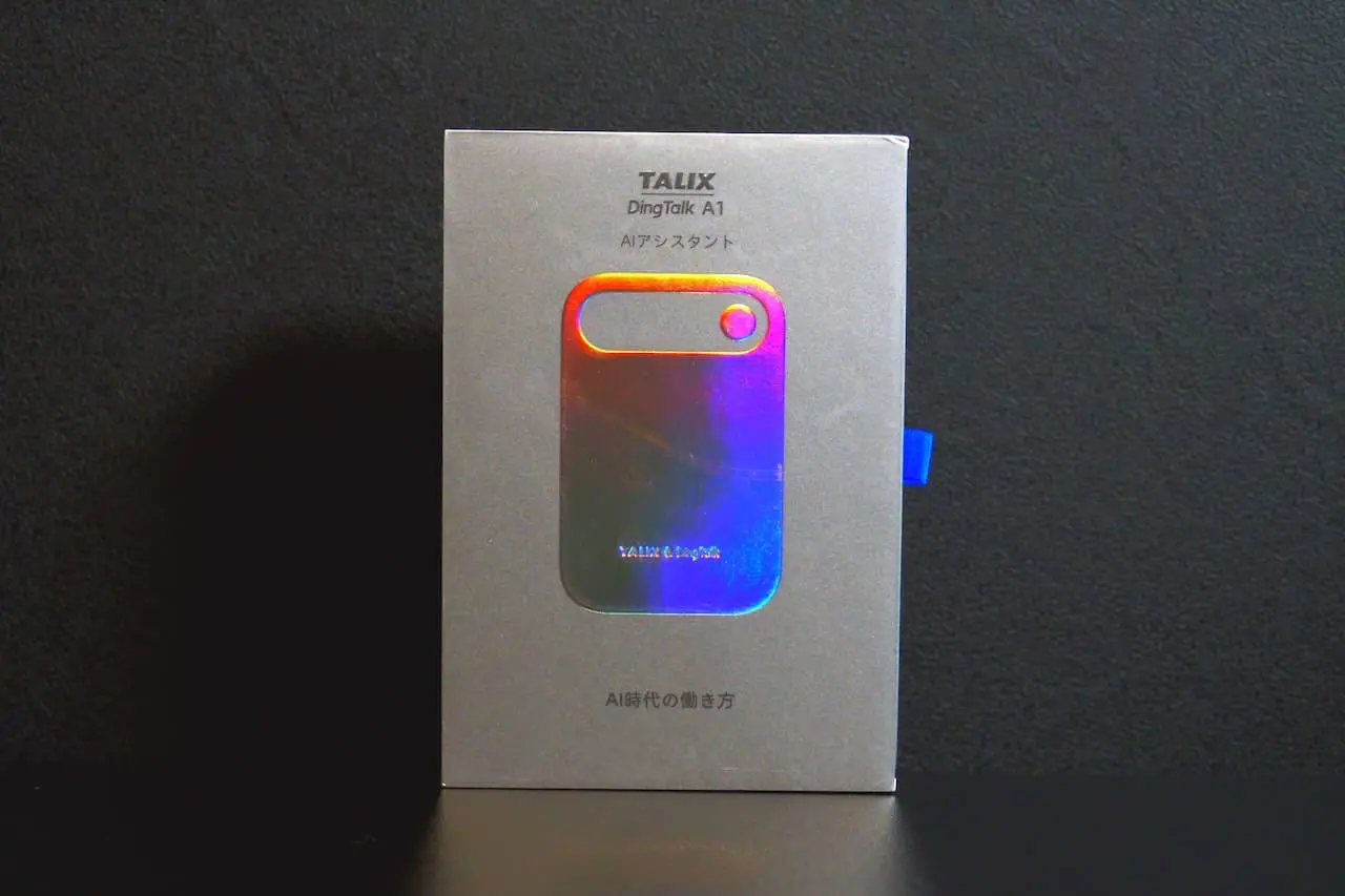 名刺サイズでコンパクトなAIボイスレコーダー「TALIX DingTalk A1