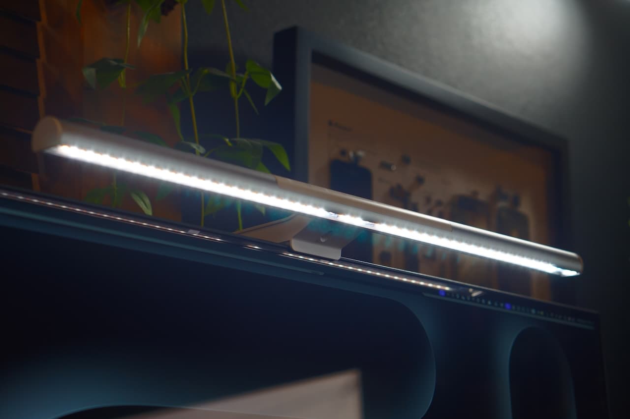 BenQ:ScreenBar Pro(シルバー)