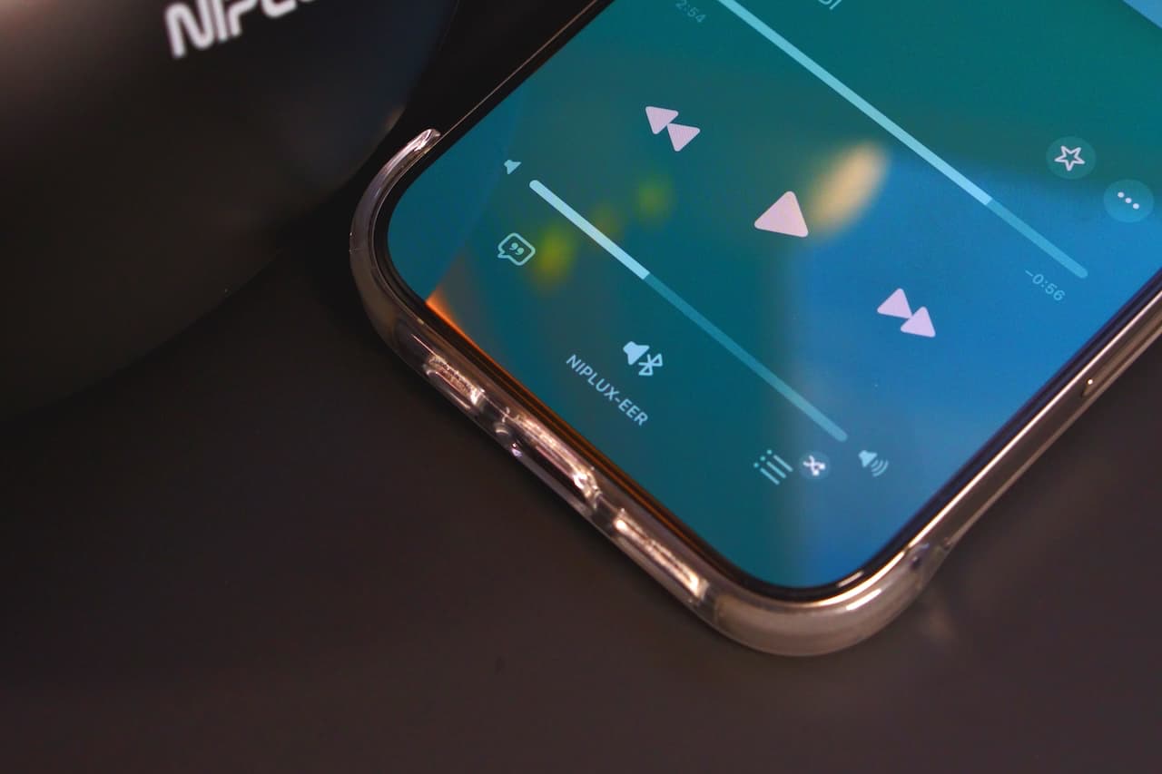 実は音楽を流す機能も付いてます