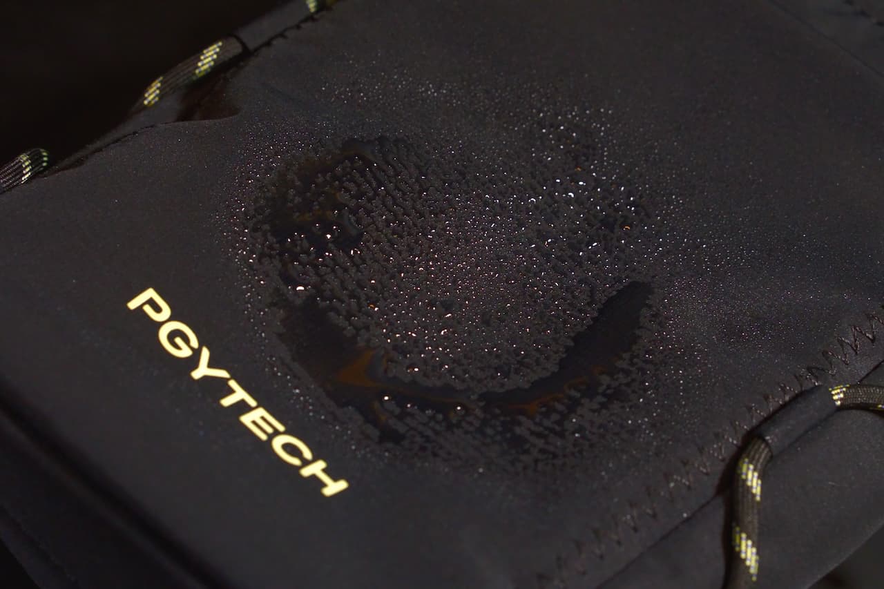 アウトドアシーンでも安心